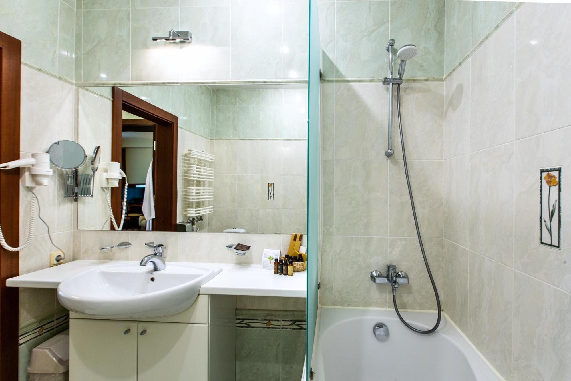 Hotel Violeta Друскининкай Экстерьер фото