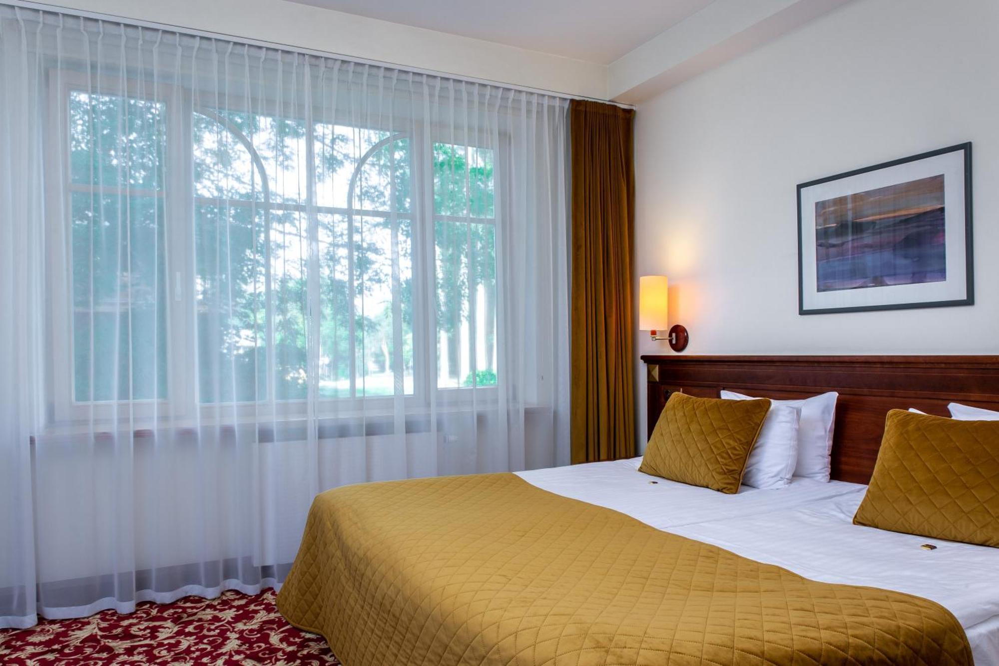 Hotel Violeta Друскининкай Экстерьер фото